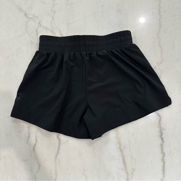 All in Motion Shorts black small pockets - Picture 3 of 3